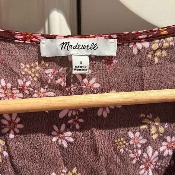 Madewell Tie-Sleeve Wrap Top in Butterfly Sanctuary 4 - Picture 9 of 12